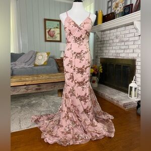 Pomuyoo Harley V Neck Slit Cross Back Sequin Prom Dresses